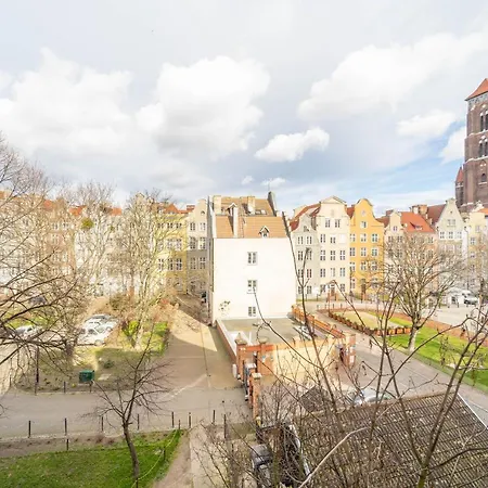 69 Old Town